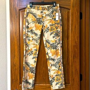 Anthropologie women’s size 25 relaxed fit China khaki dress pants